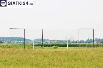 Siatki Ząbki - Solidne ogrodzenie boiska piłkarskiego dla terenów Miasta Ząbki